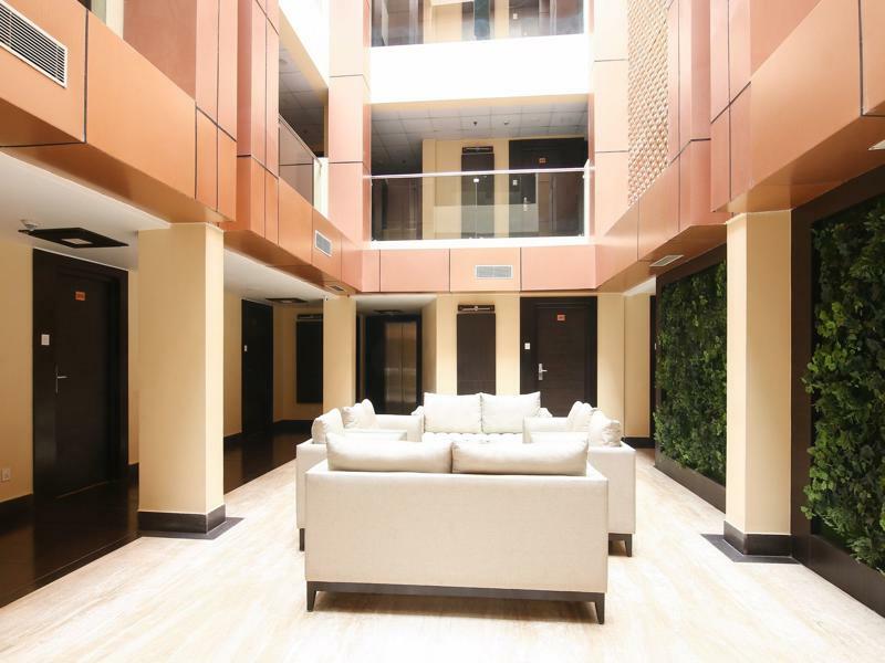 Ritu Ivy Hotel Колката Екстериор снимка